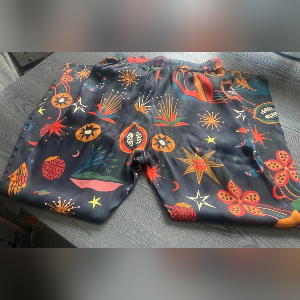 Farm Rio star silk Pants, Size s - Picture 4 of 8